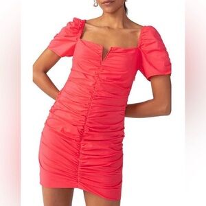 Sanctuary Split Square Neck Short Puffed Sleeve
Shirred Poplin Mini Dress NWT